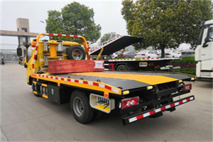 红旗区道路救援拖车报价